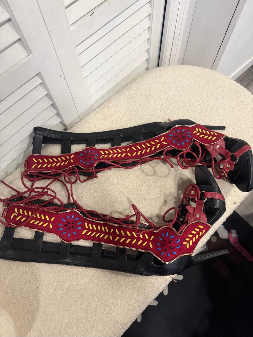 Akira AZALEA WANG SHAI BLACK MULTI GLADIATOR SANDAL